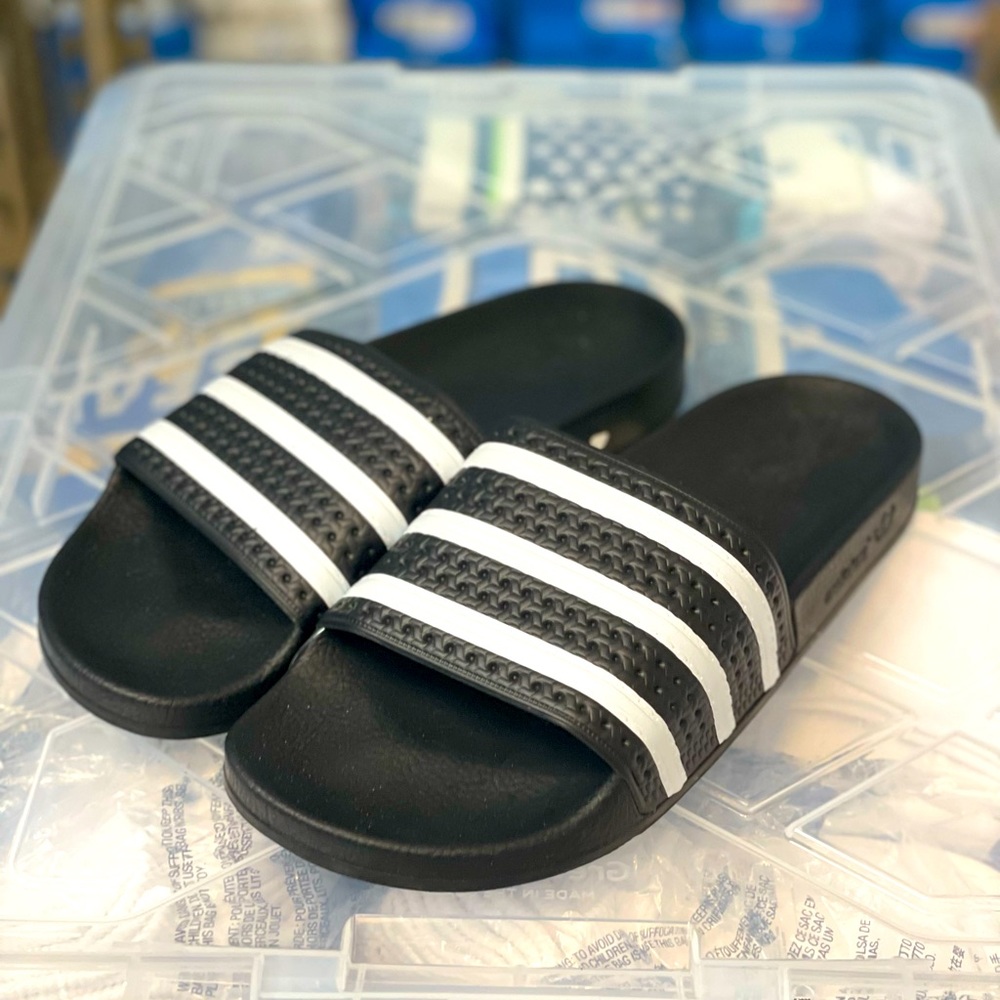 Adidas adilette slide in black new in box
